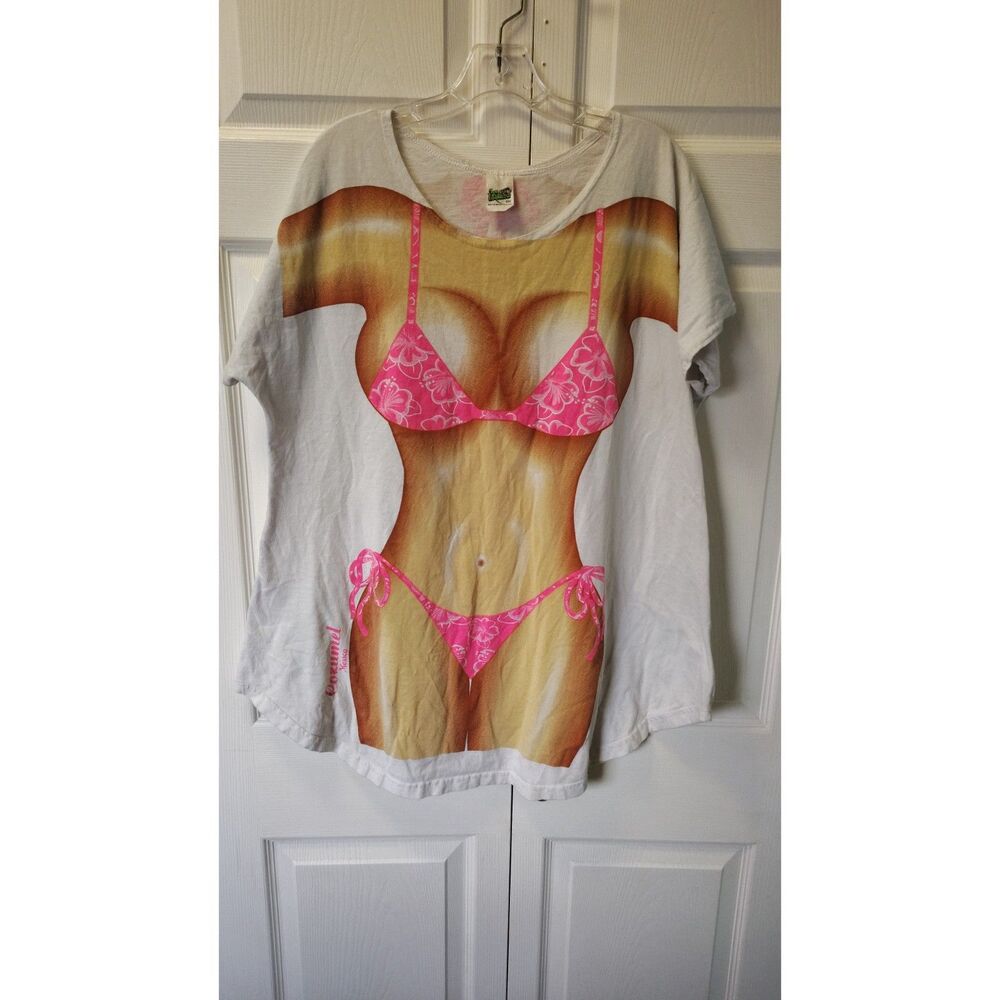 La Iguana Cozumel Mexico Bikini Body Novelty T-Shirt White Pink Graphic One Size
